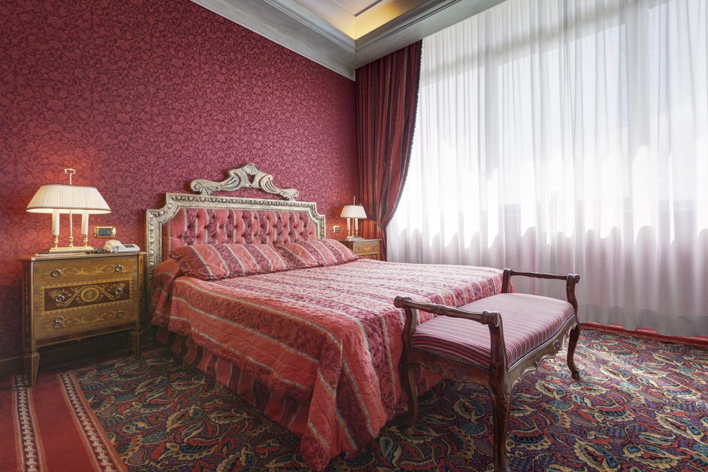 Borgo Palace Hotel Сансеполькро Экстерьер фото